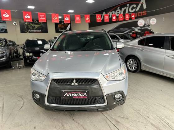 MITSUBISHI ASX 2.0 4WD 16V GASOLINA 4P AUTOMÁTICO MITSUBISHI ASX 2.0 4WD 16V GASOLINA 4P AUTOMÁTICO